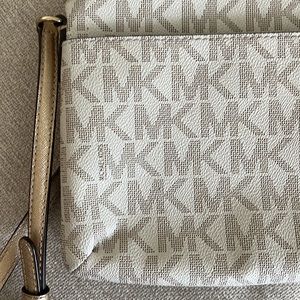 Michael Kors Cross Body